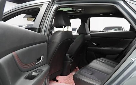 Hyundai Elantra, 2022 год, 1 250 000 рублей, 10 фотография