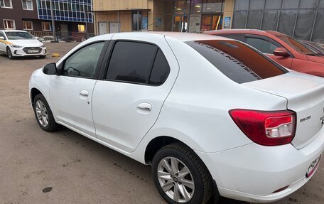Renault Logan II, 2018 год, 950 000 рублей, 5 фотография