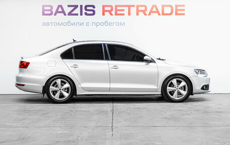 Volkswagen Jetta VI, 2011 год, 820 000 рублей, 5 фотография