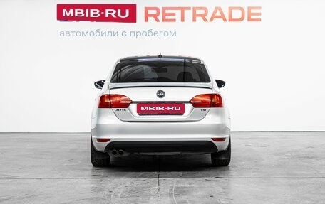 Volkswagen Jetta VI, 2011 год, 820 000 рублей, 7 фотография