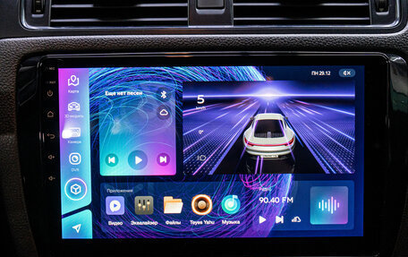 Volkswagen Jetta VI, 2011 год, 820 000 рублей, 22 фотография