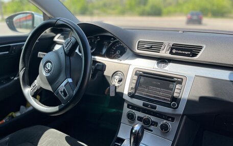 Volkswagen Passat B7, 2012 год, 1 550 000 рублей, 13 фотография