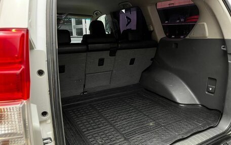 Toyota Land Cruiser Prado 150 рестайлинг 2, 2013 год, 2 970 000 рублей, 15 фотография