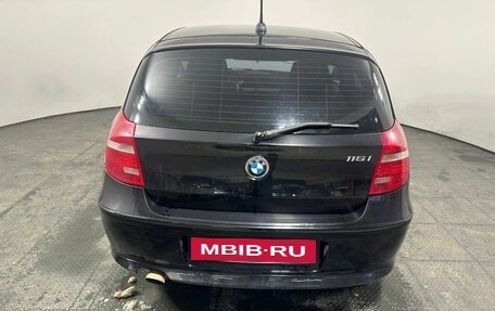 BMW 1 серия, 2011 год, 830 000 рублей, 5 фотография