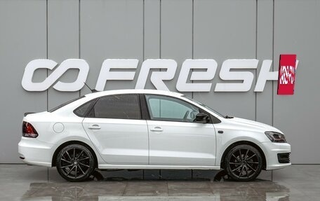 Volkswagen Polo VI (EU Market), 2017 год, 860 000 рублей, 5 фотография