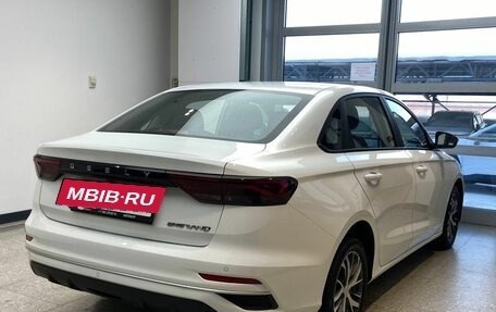 Geely Emgrand, 2024 год, 1 700 000 рублей, 5 фотография