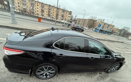 Toyota Camry, 2021 год, 3 250 000 рублей, 3 фотография