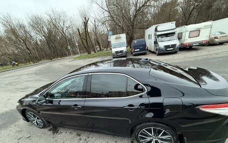 Toyota Camry, 2021 год, 3 250 000 рублей, 5 фотография