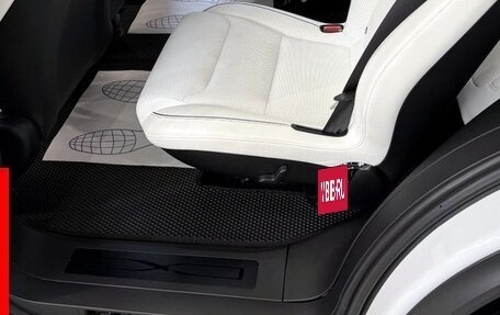 Tesla Model X I, 2023 год, 9 700 000 рублей, 16 фотография