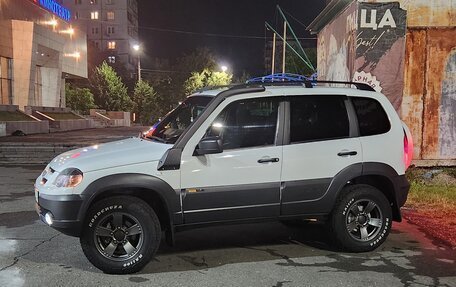 Chevrolet Niva I рестайлинг, 2019 год, 1 050 000 рублей, 5 фотография