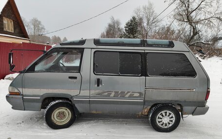 Toyota Town Ace III, 1989 год, 440 000 рублей, 3 фотография
