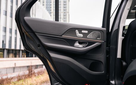 Mercedes-Benz GLE, 2025 год, 14 500 000 рублей, 34 фотография