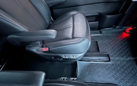 Hyundai Staria, 2023 год, 5 350 000 рублей, 16 фотография