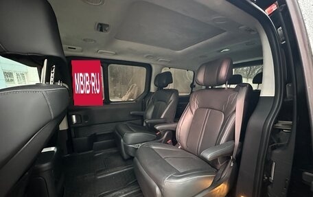 Hyundai Staria, 2023 год, 5 350 000 рублей, 13 фотография