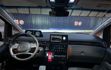 Hyundai Staria, 2023 год, 5 350 000 рублей, 22 фотография