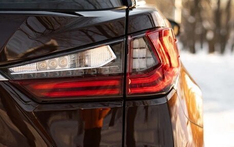 Lexus RX IV рестайлинг, 2017 год, 4 330 000 рублей, 9 фотография