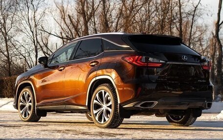 Lexus RX IV рестайлинг, 2017 год, 4 330 000 рублей, 13 фотография