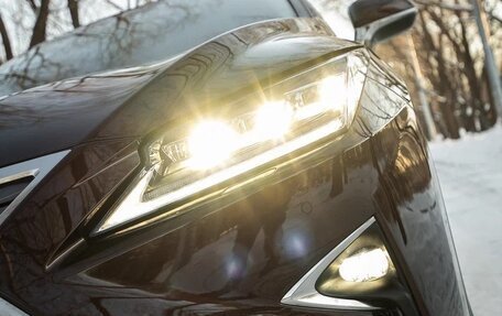 Lexus RX IV рестайлинг, 2017 год, 4 330 000 рублей, 23 фотография