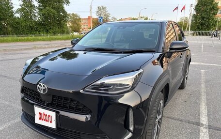 Toyota Yaris Cross, 2022 год, 1 850 000 рублей, 1 фотография