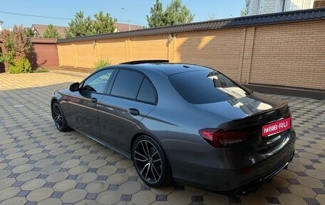 Mercedes-Benz E-Класс, 2018 год, 3 600 000 рублей, 8 фотография