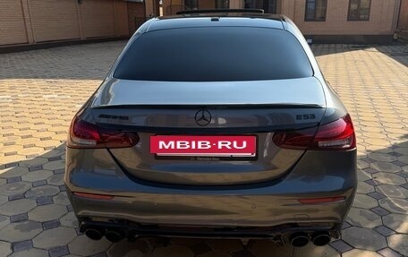 Mercedes-Benz E-Класс, 2018 год, 3 600 000 рублей, 6 фотография