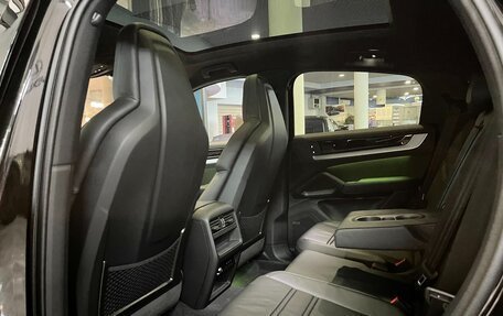 Porsche Cayenne III, 2025 год, 17 300 000 рублей, 13 фотография