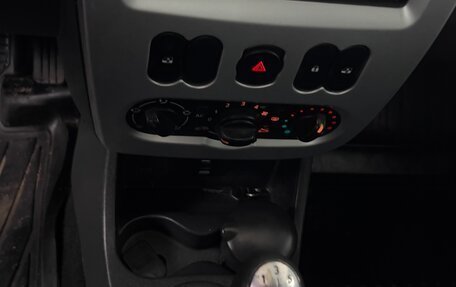 Renault Logan I, 2012 год, 520 000 рублей, 9 фотография