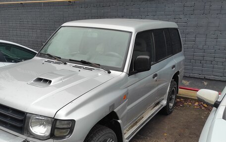 Mitsubishi Pajero III рестайлинг, 1998 год, 390 000 рублей, 1 фотография