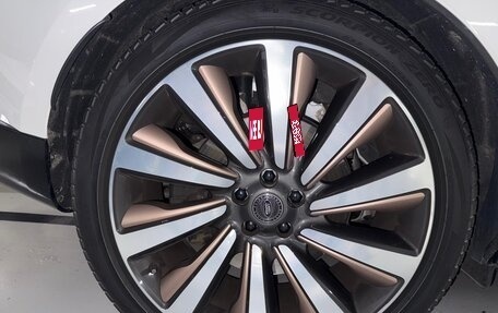 Land Rover Range Rover IV рестайлинг, 2023 год, 22 800 000 рублей, 5 фотография