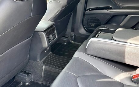 Toyota Camry, 2020 год, 3 300 000 рублей, 14 фотография