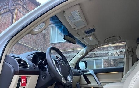 Toyota Land Cruiser Prado 150 рестайлинг 2, 2014 год, 5 800 000 рублей, 12 фотография