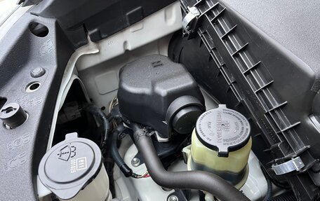 Toyota Land Cruiser Prado 150 рестайлинг 2, 2014 год, 5 800 000 рублей, 24 фотография