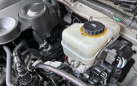 Toyota Land Cruiser Prado 150 рестайлинг 2, 2014 год, 5 800 000 рублей, 25 фотография