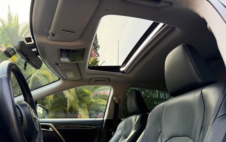 Lexus RX IV рестайлинг, 2016 год, 3 350 000 рублей, 22 фотография