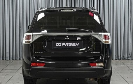 Mitsubishi Outlander III рестайлинг 3, 2012 год, 1 299 000 рублей, 4 фотография