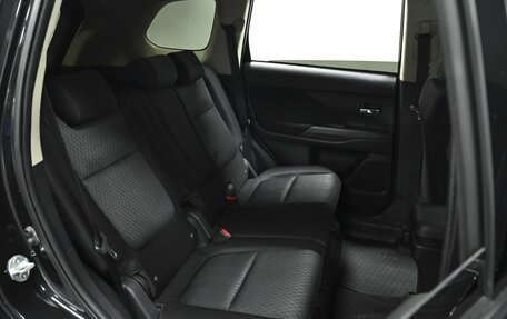 Mitsubishi Outlander III рестайлинг 3, 2012 год, 1 299 000 рублей, 7 фотография