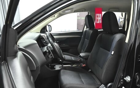 Mitsubishi Outlander III рестайлинг 3, 2012 год, 1 299 000 рублей, 10 фотография
