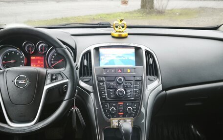 Opel Astra J, 2012 год, 800 000 рублей, 10 фотография