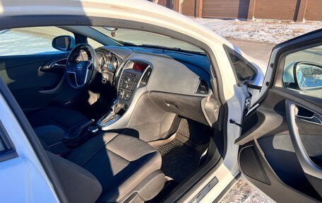 Opel Astra J, 2012 год, 830 000 рублей, 14 фотография