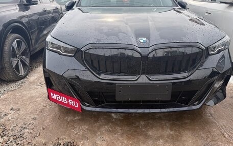 BMW 5 серия, 2025 год, 8 230 000 рублей, 2 фотография