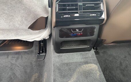 BMW 5 серия, 2025 год, 8 230 000 рублей, 10 фотография