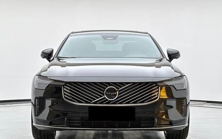 Volvo S90 II рестайлинг, 2025 год, 6 820 000 рублей, 2 фотография