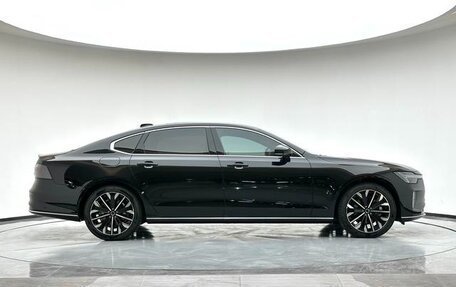 Volvo S90 II рестайлинг, 2025 год, 6 820 000 рублей, 7 фотография