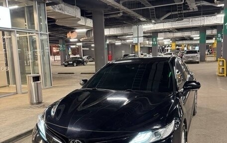 Toyota Camry, 2019 год, 2 990 000 рублей, 3 фотография