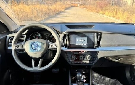 Skoda Kamiq I, 2025 год, 2 122 000 рублей, 10 фотография