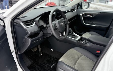 Toyota RAV4, 2025 год, 4 250 000 рублей, 10 фотография