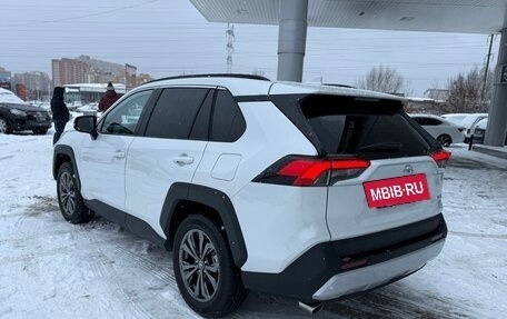 Toyota RAV4, 2025 год, 4 250 000 рублей, 9 фотография