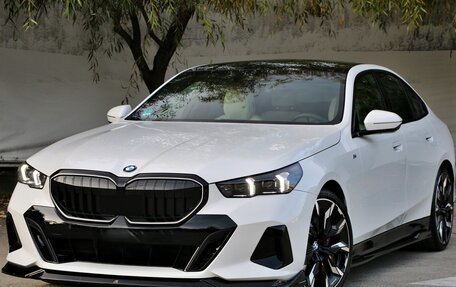 BMW 5 серия, 2025 год, 6 920 000 рублей, 8 фотография