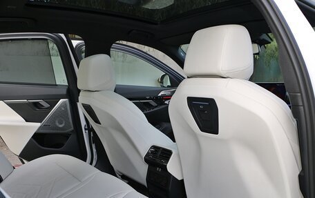 BMW 5 серия, 2025 год, 6 920 000 рублей, 18 фотография