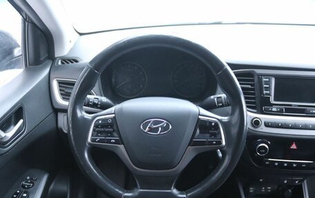 Hyundai Solaris II рестайлинг, 2018 год, 919 000 рублей, 15 фотография